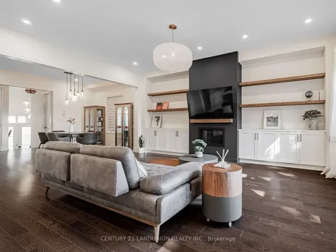 233 Butternut Ridge Trail Aurora ON L4G 3P1