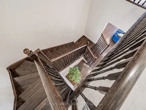 233 Butternut Ridge Trail Aurora ON L4G 3P1