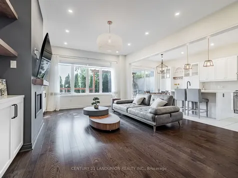 233 Butternut Ridge Trail Aurora ON L4G 3P1