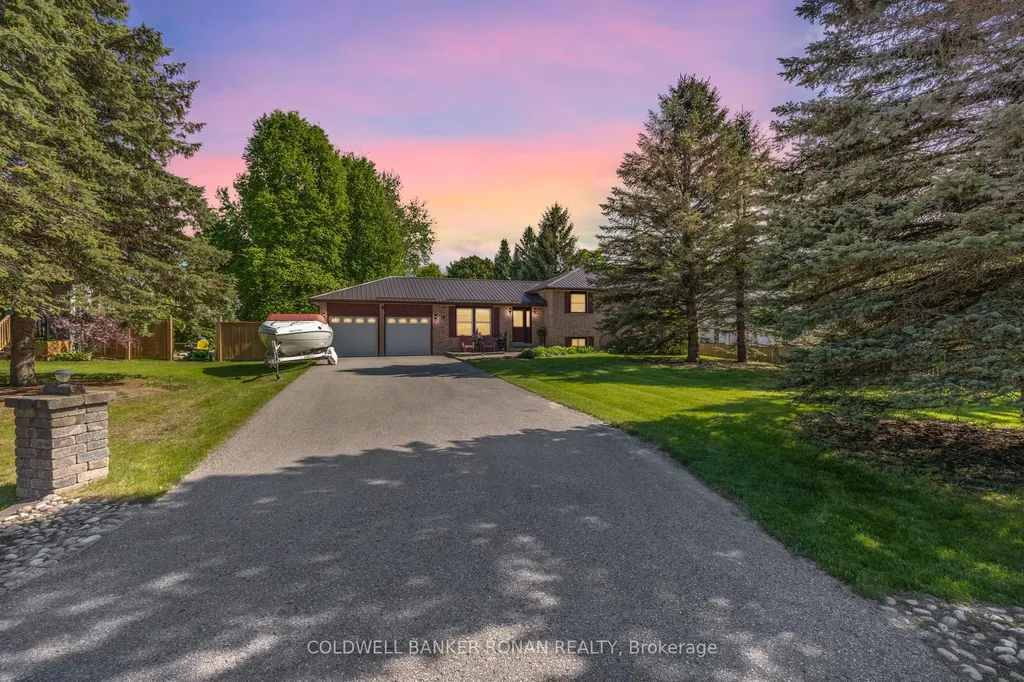 15 Burbank Circle Adjala-tosorontio ON L0M 1J0