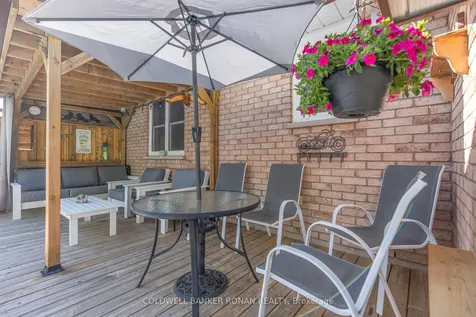 15 Burbank Circle Adjala-tosorontio ON L0M 1J0