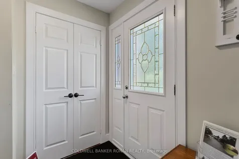 15 Burbank Circle Adjala-tosorontio ON L0M 1J0