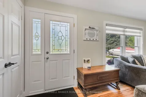 15 Burbank Circle Adjala-tosorontio ON L0M 1J0