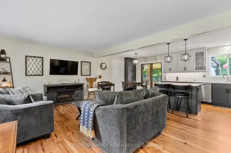 15 Burbank Circle Adjala-tosorontio ON L0M 1J0