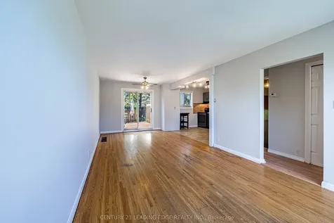 2 Lee Gate Aurora ON L4G 2J7