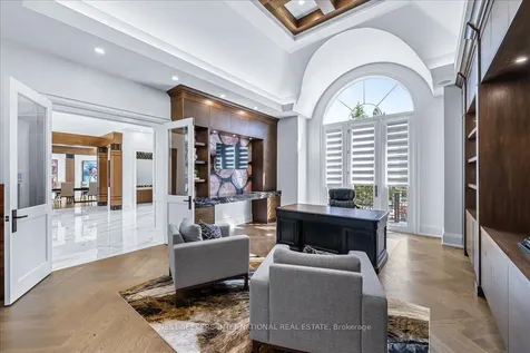 72 Manitou Drive King ON L7B 1E7