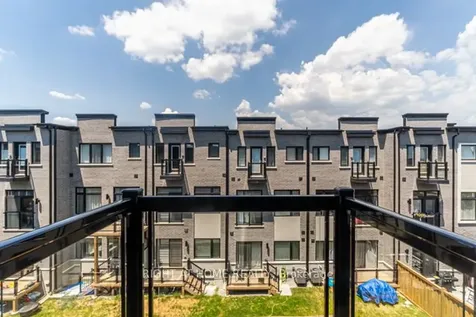 12 Laskin Drive Vaughan ON L6A 5A4