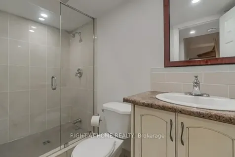 12 Laskin Drive Vaughan ON L6A 5A4