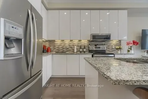 12 Laskin Drive Vaughan ON L6A 5A4