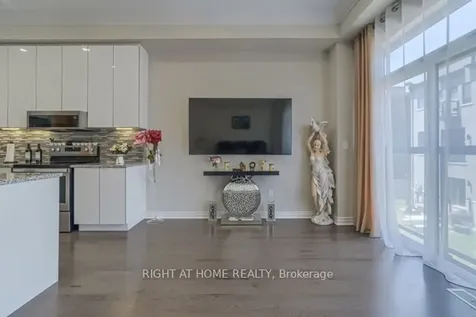 12 Laskin Drive Vaughan ON L6A 5A4