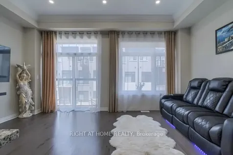 12 Laskin Drive Vaughan ON L6A 5A4