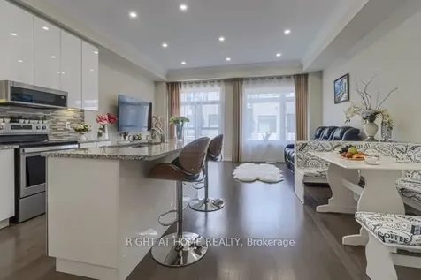 12 Laskin Drive Vaughan ON L6A 5A4