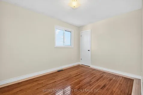 16 Northgate Drive Bradford West Gwillimbury ON L3Z 2H5