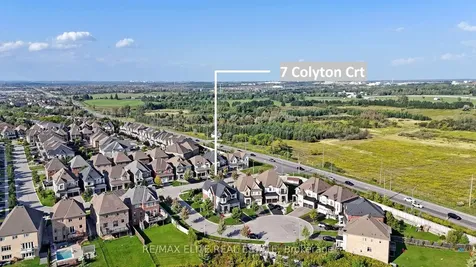 7 Colyton Court Aurora ON L4G 6Z6