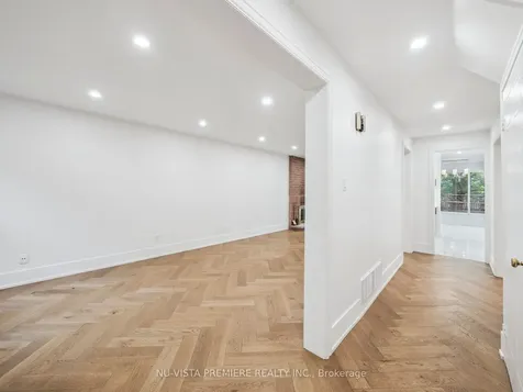 5 Mendys Forest N/a Aurora ON L4G 5A4