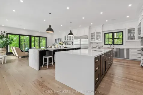 880 Shoreview Drive Innisfil ON L9S 5A7