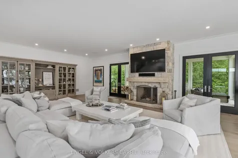 880 Shoreview Drive Innisfil ON L9S 5A7