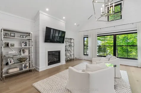 880 Shoreview Drive Innisfil ON L9S 5A7