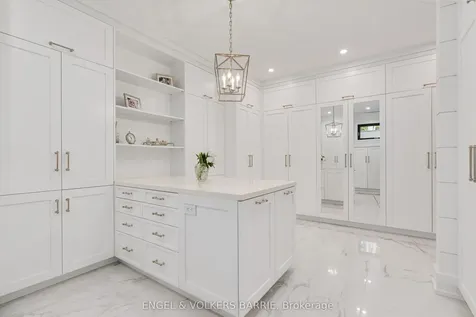 880 Shoreview Drive Innisfil ON L9S 5A7