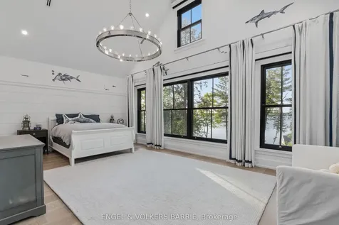 880 Shoreview Drive Innisfil ON L9S 5A7