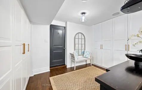 20 Compton Crescent Bradford West Gwillimbury ON L3Z 2X5