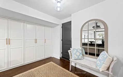 20 Compton Crescent Bradford West Gwillimbury ON L3Z 2X5