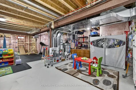 670 West Park Avenue Bradford West Gwillimbury ON L3Z 0T9