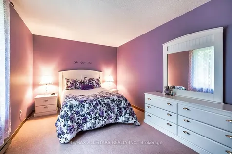 40 The Pines Lane Brock ON L0C 1H0