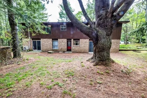 40 The Pines Lane Brock ON L0C 1H0