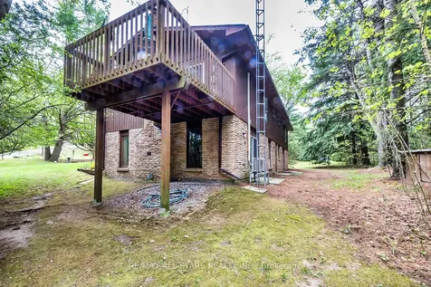 40 The Pines Lane Brock ON L0C 1H0