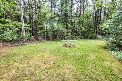 40 The Pines Lane Brock ON L0C 1H0