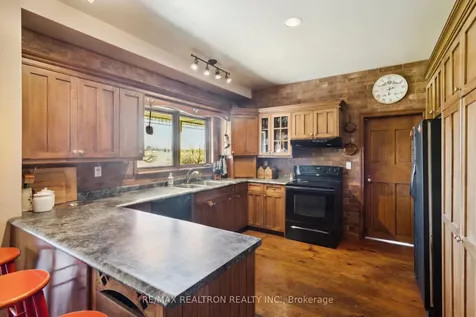 4144 Line 12 N/a Bradford West Gwillimbury ON L0L 1L0