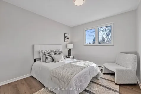 240 Collings Avenue Bradford West Gwillimbury ON L3Z 1W3