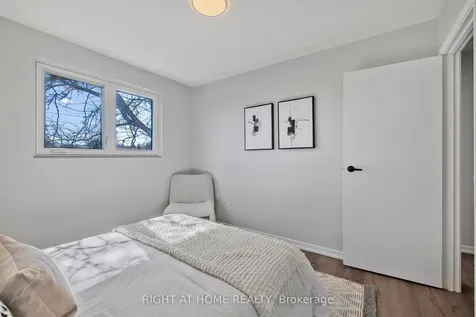 240 Collings Avenue Bradford West Gwillimbury ON L3Z 1W3