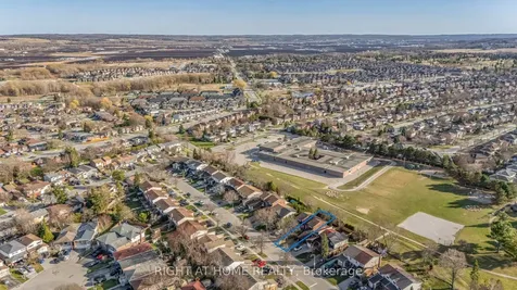 240 Collings Avenue Bradford West Gwillimbury ON L3Z 1W3