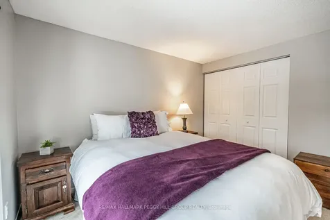 229 Orchard Heights Boulevard Aurora ON L4G 5A5