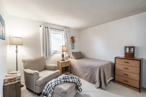 229 Orchard Heights Boulevard Aurora ON L4G 5A5