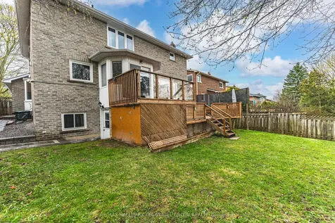 229 Orchard Heights Boulevard Aurora ON L4G 5A5