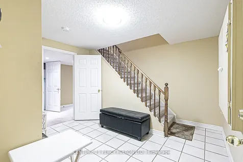 508 Stone Road Aurora ON L4G 6Z6