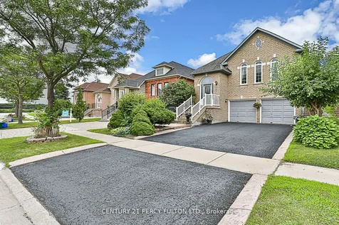 508 Stone Road Aurora ON L4G 6Z6