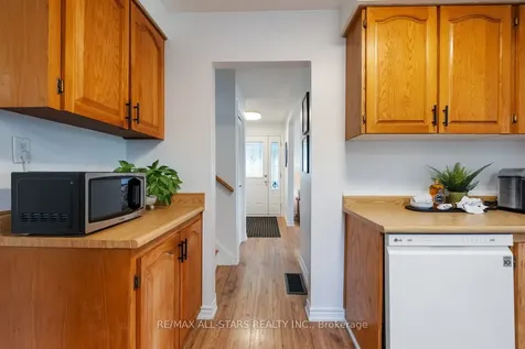 1 Waddell Street Brock ON L0C 1H0