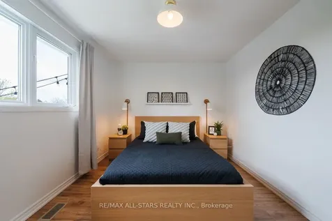 1 Waddell Street Brock ON L0C 1H0