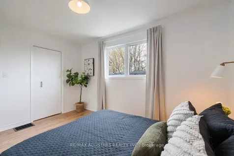 1 Waddell Street Brock ON L0C 1H0