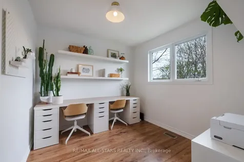 1 Waddell Street Brock ON L0C 1H0