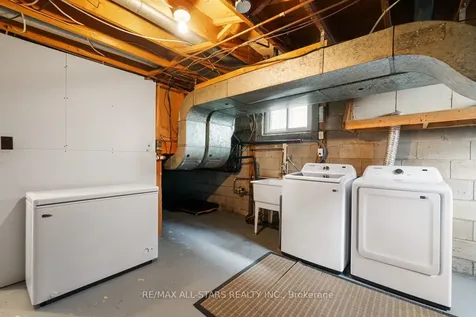 1 Waddell Street Brock ON L0C 1H0