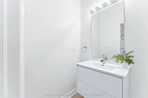 159 Chelsea Crescent Bradford West Gwillimbury ON L3Z 0J8