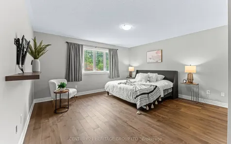 159 Chelsea Crescent Bradford West Gwillimbury ON L3Z 0J8