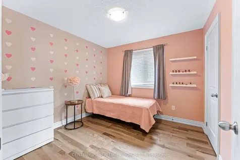 159 Chelsea Crescent Bradford West Gwillimbury ON L3Z 0J8