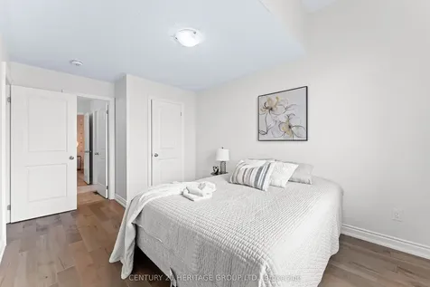 159 Chelsea Crescent Bradford West Gwillimbury ON L3Z 0J8