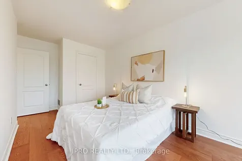 56 Acorn Lane Bradford West Gwillimbury ON L3Z 0H6